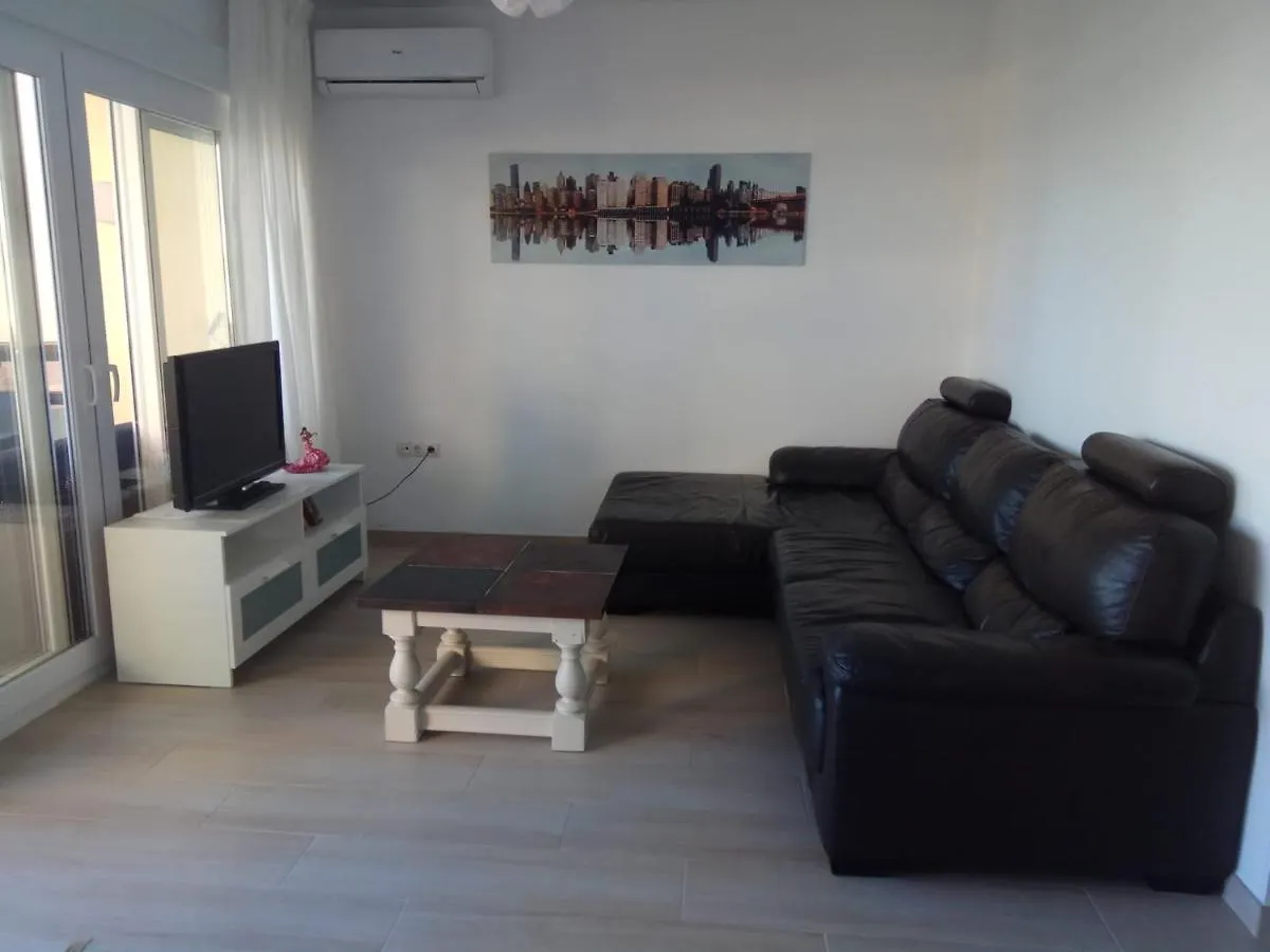 Esplendido Apartamento, Carihuela Edificio El Remo, Primera Linea Torremolinos 0*,  Spain